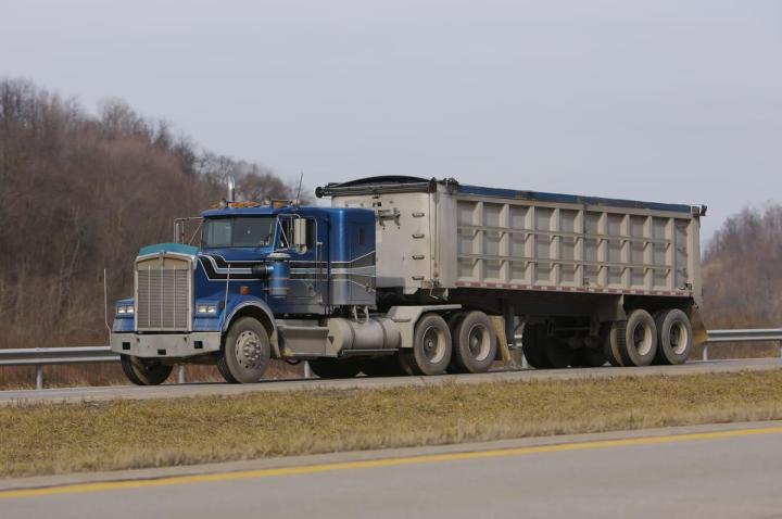 <p>Dépannage poids lourd diesel, Sainte-Hyacinthe</p>